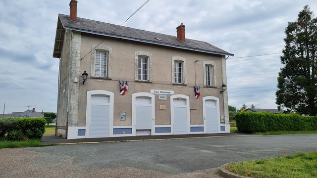 S gare de montoire.jpg